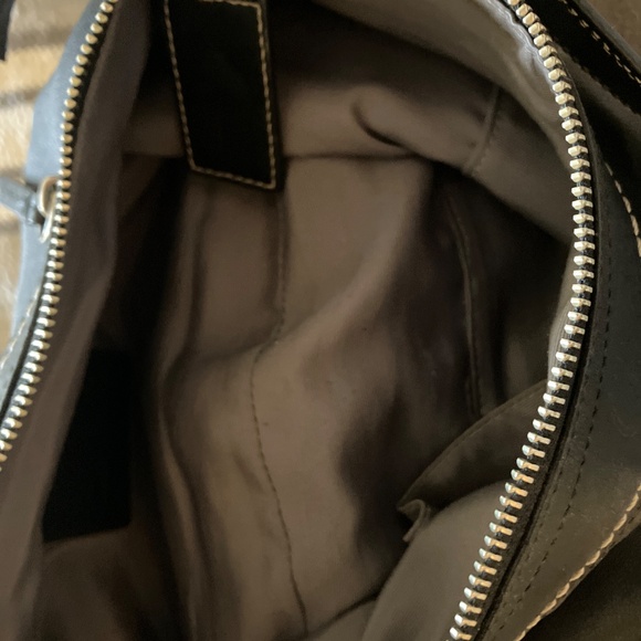 Coach Soho Black Smooth Leather Pleated Shoulder Handbag J0982-F13730 - Picture 5 of 5